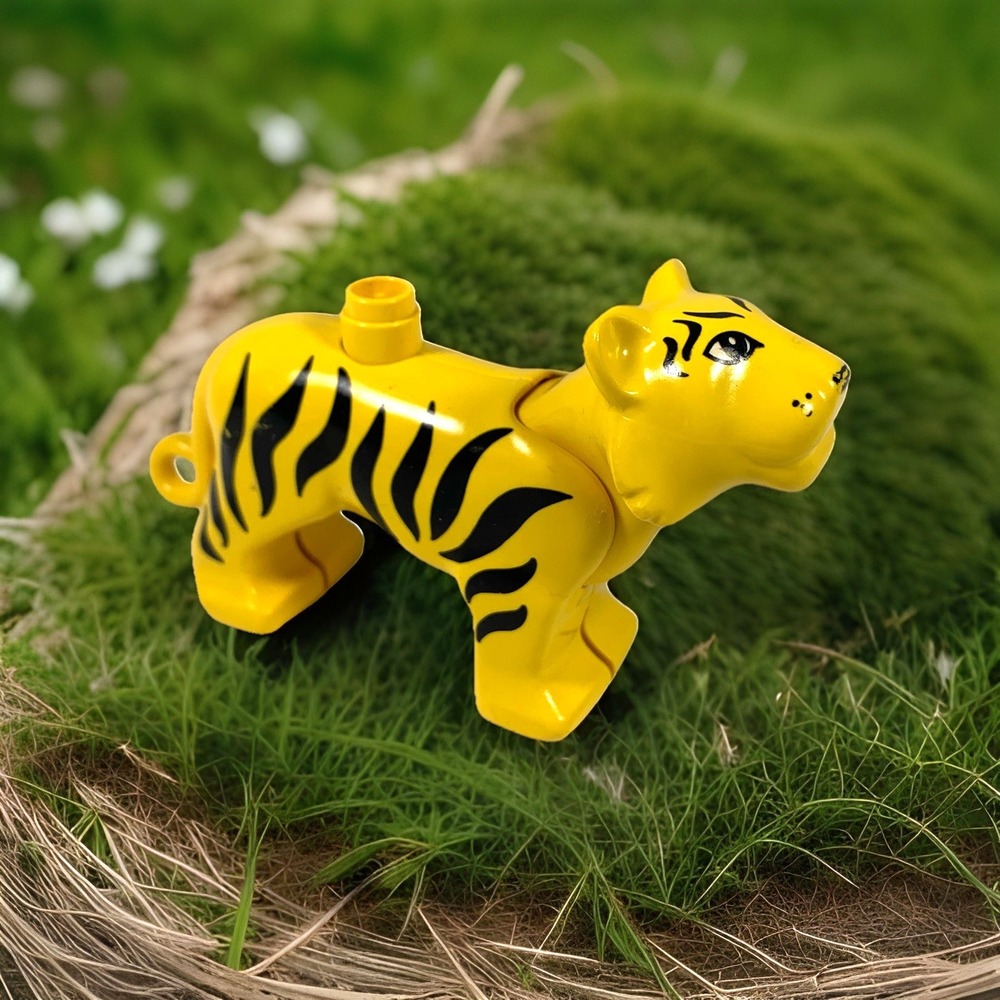 Duplo Vintage Zoo Animal Yellow Tiger‎ Mom Moveable Head Lot